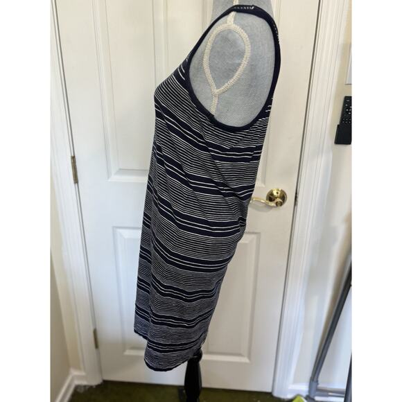 Gap Sleeveless Racerback Striped Dress Size Medium Tall Nautical Beachy - Picture 2 of 6